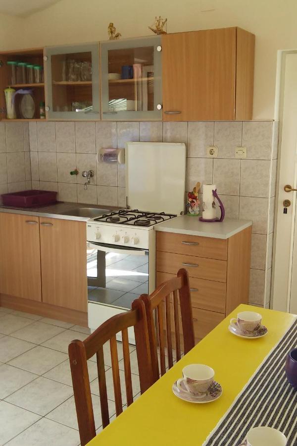 Seaside Secluded Apartments Cove Skozanje, Hvar - 14899 Gdinj Exterior photo